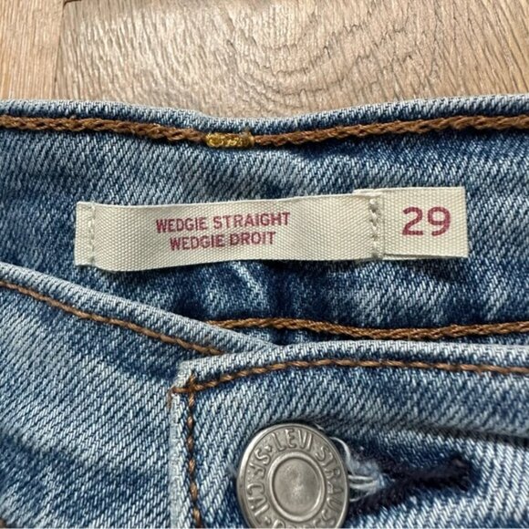 Levi's Wedgie Straight Bridge of Bellflower Jeans Coastal Cowgirl - Size 29 - Picture 11 of 16